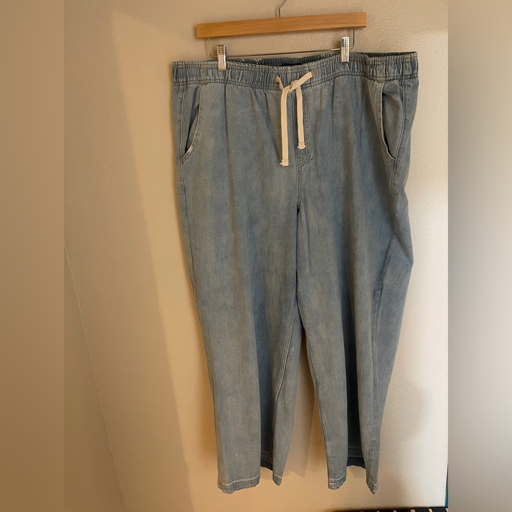 Gap High Rise Wide Leg Jeans